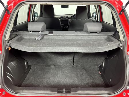 2023-Suzuki-Swift-12-GL-Auto_14