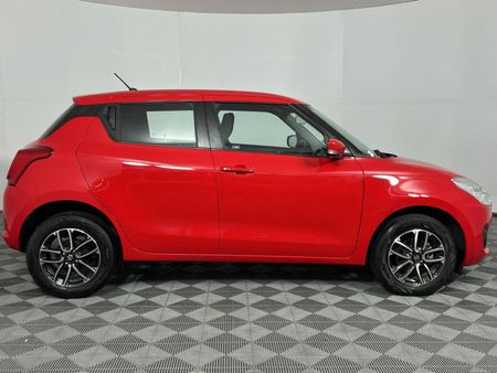 2023-Suzuki-Swift-12-GL-Auto_17