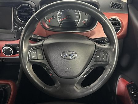 2018-Hyundai-Grand-i10-125-Glide_12