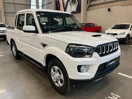 2024-Mahindra-Pik-Up-22-mHawk-S6-4x4-Double-Cab_0