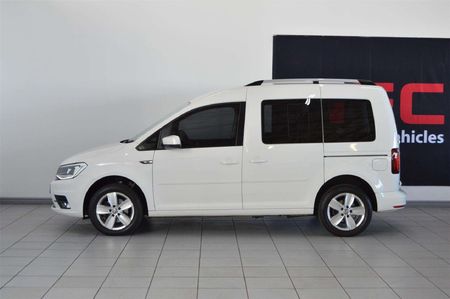 2020-Volkswagen-Caddy-10-TSI-Trendline_1