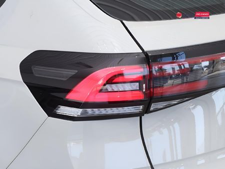 2026-Volkswagen-Taigo-10-TSI-Life-Auto_9