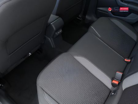 2026-Volkswagen-Taigo-10-TSI-Life-Auto_14