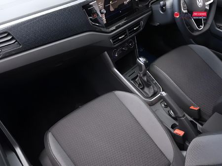 2026-Volkswagen-Taigo-10-TSI-Life-Auto_15