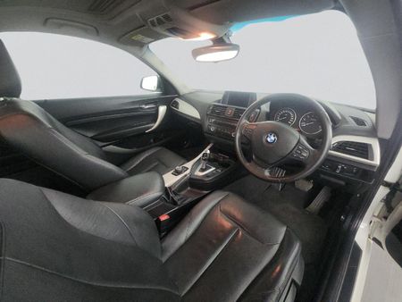 2015-BMW-1-Series-118i-3-dr-Auto_6