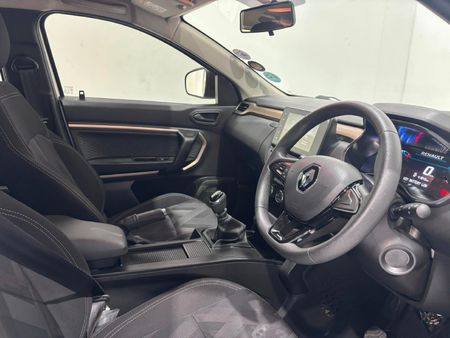 2023-Renault-Kiger-10-Energy-Zen_11