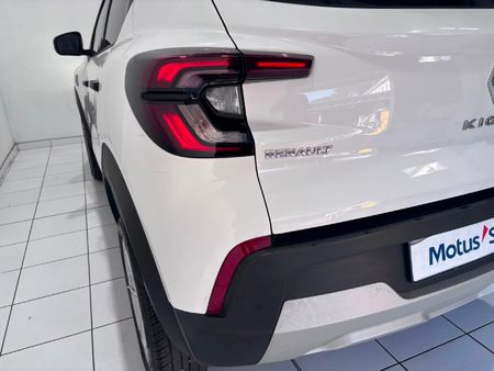 2023-Renault-Kiger-10-Energy-Zen_17