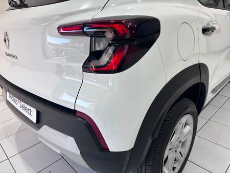 2023-Renault-Kiger-10-Energy-Zen_18