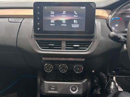 2023-Renault-Kiger-10-Energy-Zen_6