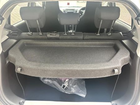 2026-Toyota-Vitz-10_11