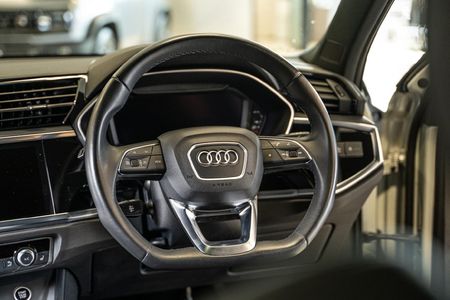 2023-Audi-Q3-Sportback-14-TFSI-Auto-S-Line-35-TFSI_12