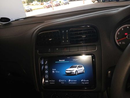 2026-Volkswagen-Polo-Vivo-16-Life_9