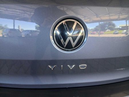 2026-Volkswagen-Polo-Vivo-16-Life_13