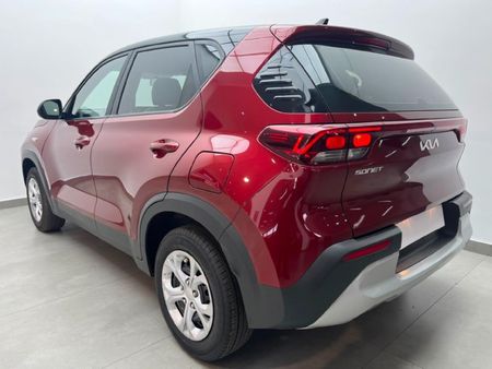 2024-Kia-Sonet-15-LX-CVT_3