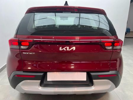2024-Kia-Sonet-15-LX-CVT_4