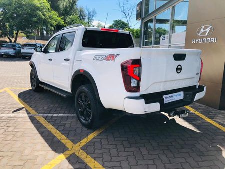 2021-Nissan-Navara-25-DDTi-PRO-4X-4X4-Auto-Double-Cab_4