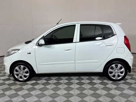 2013-Hyundai-i10-125-GLS-Fluid-Auto_17