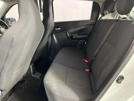 2025-Toyota-Vitz-10-XR_3