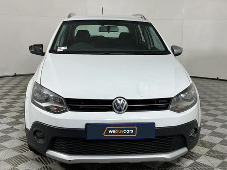2017-Volkswagen-Polo-Cross-12-TSI_15