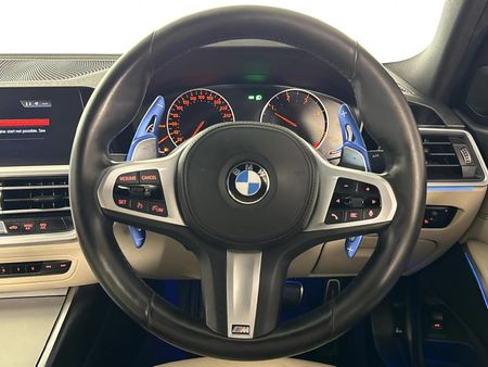 2019-BMW-3-Series-320d-M-Sport_11