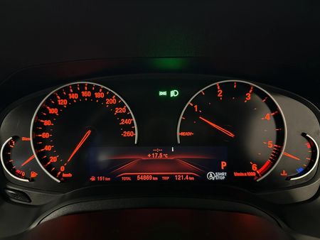 2019-BMW-3-Series-320d-M-Sport_2