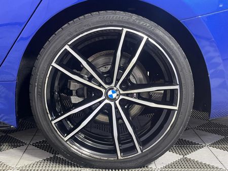 2019-BMW-3-Series-320d-M-Sport_6