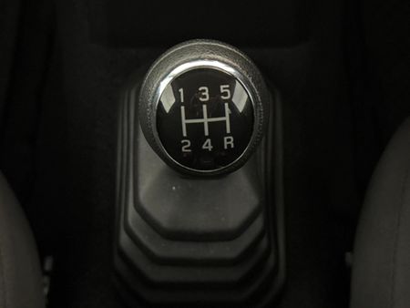 2024-Suzuki-Jimny-15-GL-AllGrip-5-Door_10