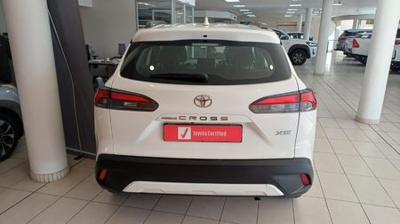2024-Toyota-Corolla-Cross-18-XS_4