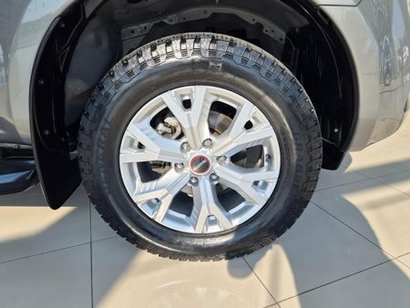 2023-Isuzu-D-Max-30-DDI-LS-4x4-Auto-Double-Cab_10