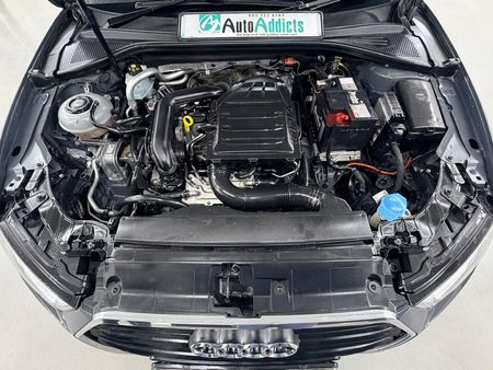 2019-Audi-A3-3-dr-10-TFSI-Auto_10
