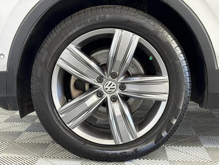 2018-Volkswagen-Tiguan-Allspace-20-TDI-Comfortline-4Motion-Auto_3