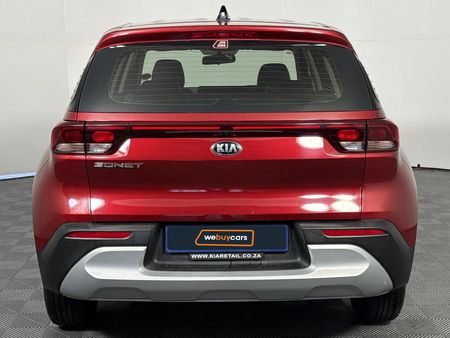 2021-Kia-Sonet-15-LX_17
