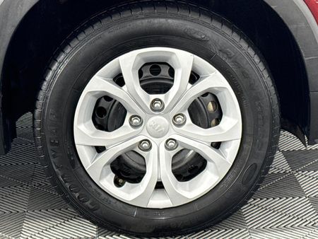 2021-Kia-Sonet-15-LX_5
