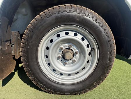 2019-Isuzu-D-Max-250C-Fleetside-Single-Cab_12