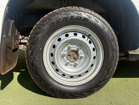 2019-Isuzu-D-Max-250C-Fleetside-Single-Cab_13