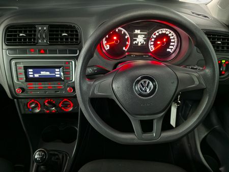 2020-Volkswagen-Polo-Vivo-2020-Volkswagen-Polo-Vivo-Trendline-14-5dr_10