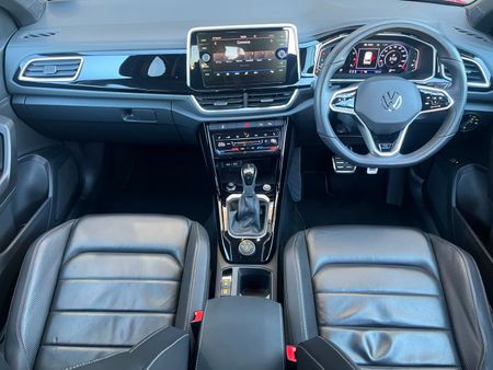 2023-Volkswagen-T-Roc-20-TSI-4M-R-Line-Auto_10