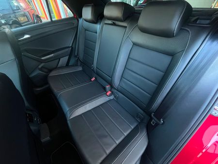2023-Volkswagen-T-Roc-20-TSI-4M-R-Line-Auto_13