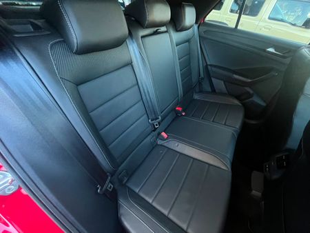 2023-Volkswagen-T-Roc-20-TSI-4M-R-Line-Auto_14