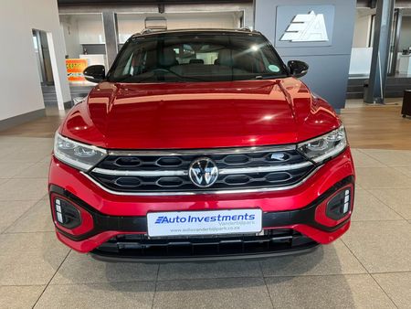 2023-Volkswagen-T-Roc-20-TSI-4M-R-Line-Auto_5