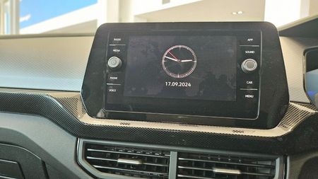 2026-Volkswagen-T-Cross-10-TSI-Life-Auto_13