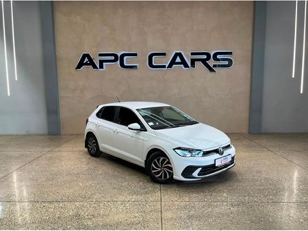2023-Volkswagen-Polo-10-TSI_0