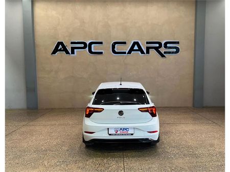 2023-Volkswagen-Polo-10-TSI_4