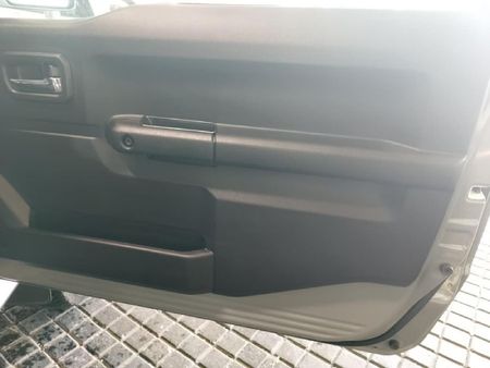 2022-Suzuki-Jimny-15-GLX-Auto_12