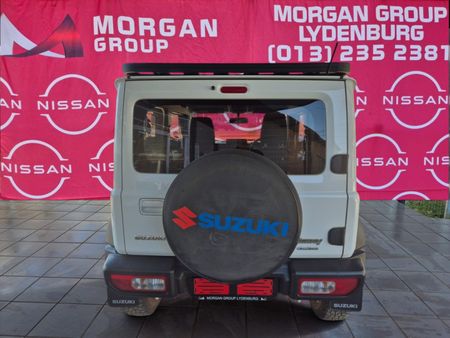 2023-Suzuki-Jimny-15-GLX_3