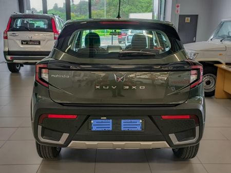 2026-Mahindra-XUV-3XO-12T-MX2-Auto_6