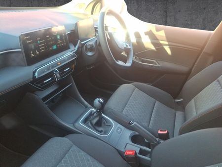 2026-MG-MG3-15-Comfort_18