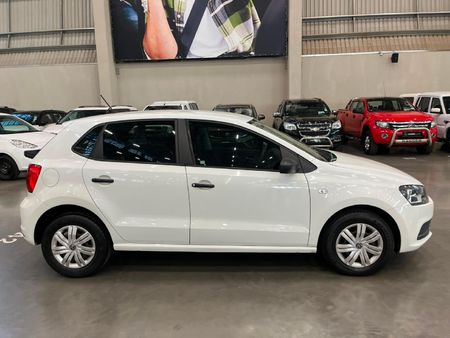2019-Volkswagen-Polo-Vivo-14-Trendline-5-dr_1