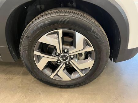2024-Kia-Sonet-10T-EX-Auto_8