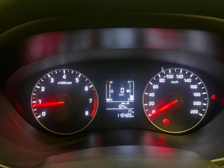 2019-Hyundai-i20-12-Motion_10